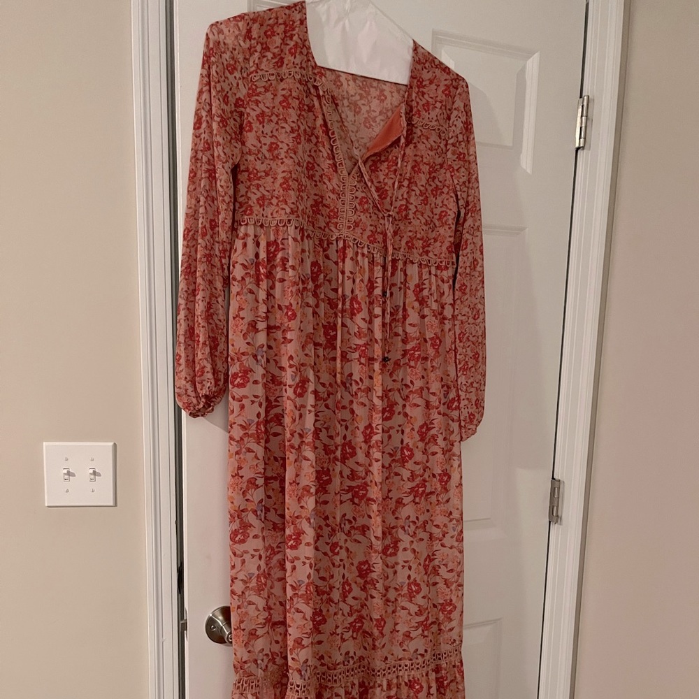 Perfect spring dress, sheer bottom, boho chic, size medium